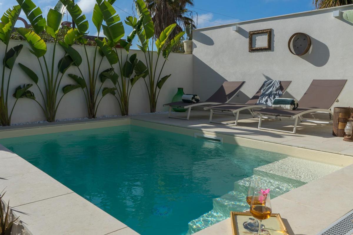 Villa Delle Palme Con Piscina Privata 산타 마리아 델 포칼로 외부 사진